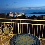 Emma\'S Rooms B&B